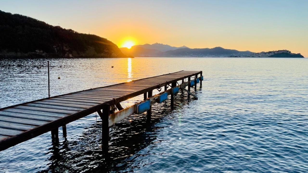 Appartamenti La Baia Lido Портоферрайо Екстер'єр фото